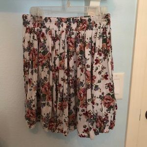 Brandy Melville Floral Skirt